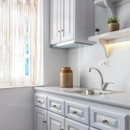 Anastasia's Visage Ii Stylish Center Mykonos